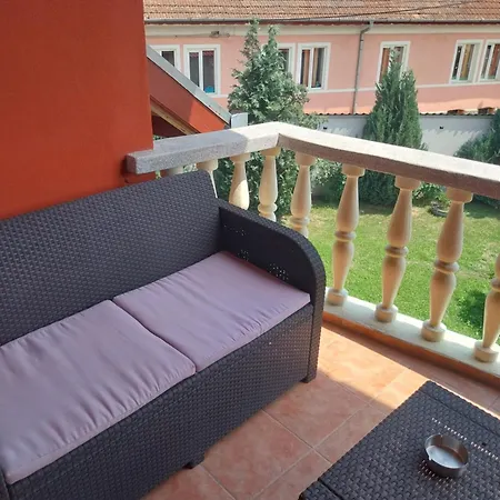 Serena House Cartisoara